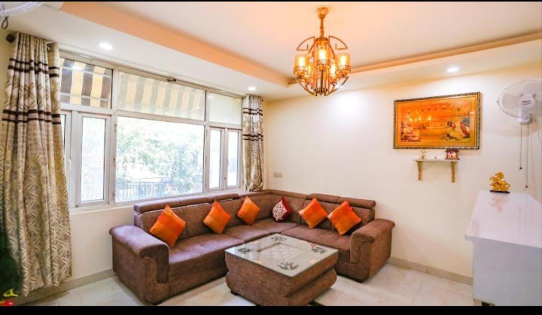 Apartment The Grand Bella - Cr Park New Delhi