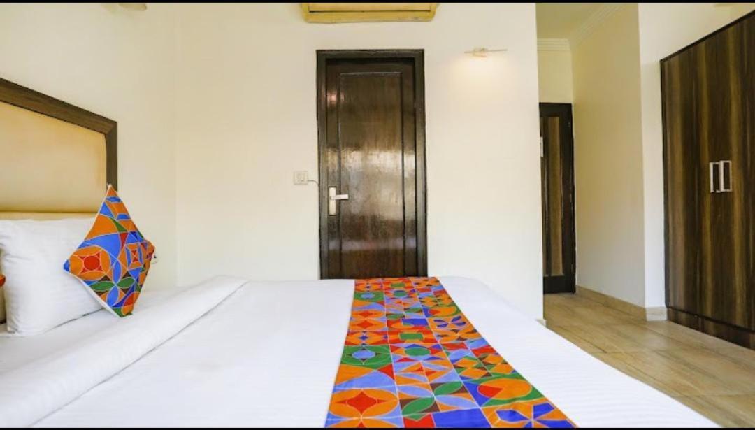 The Grand Bella - Cr Park * New Delhi