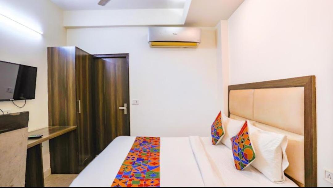 Apartment The Grand Bella - Cr Park New Delhi